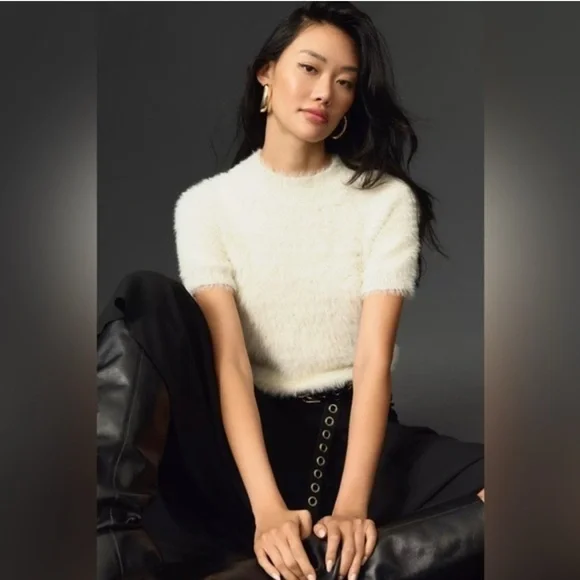 Zara Soft Cream Fuzzy Knit Top - Picture 1 of 6